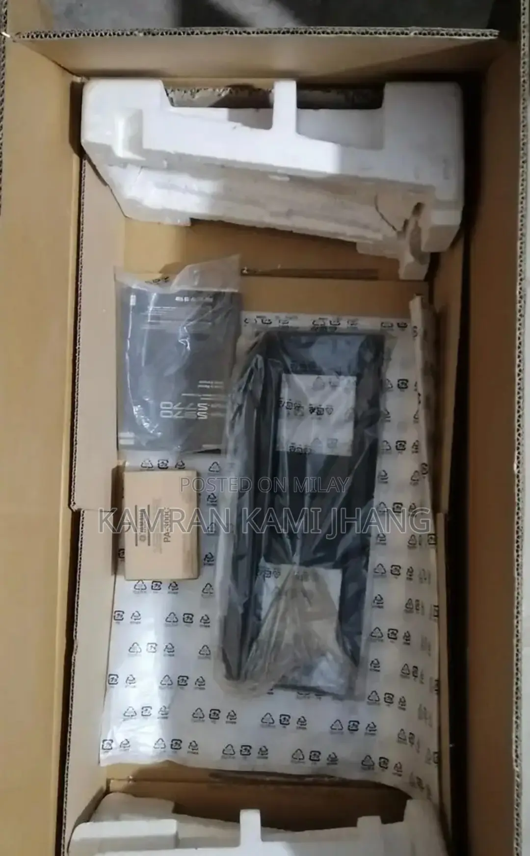 Yamaha PSR S770 Keyboard for Sale in Good Condition