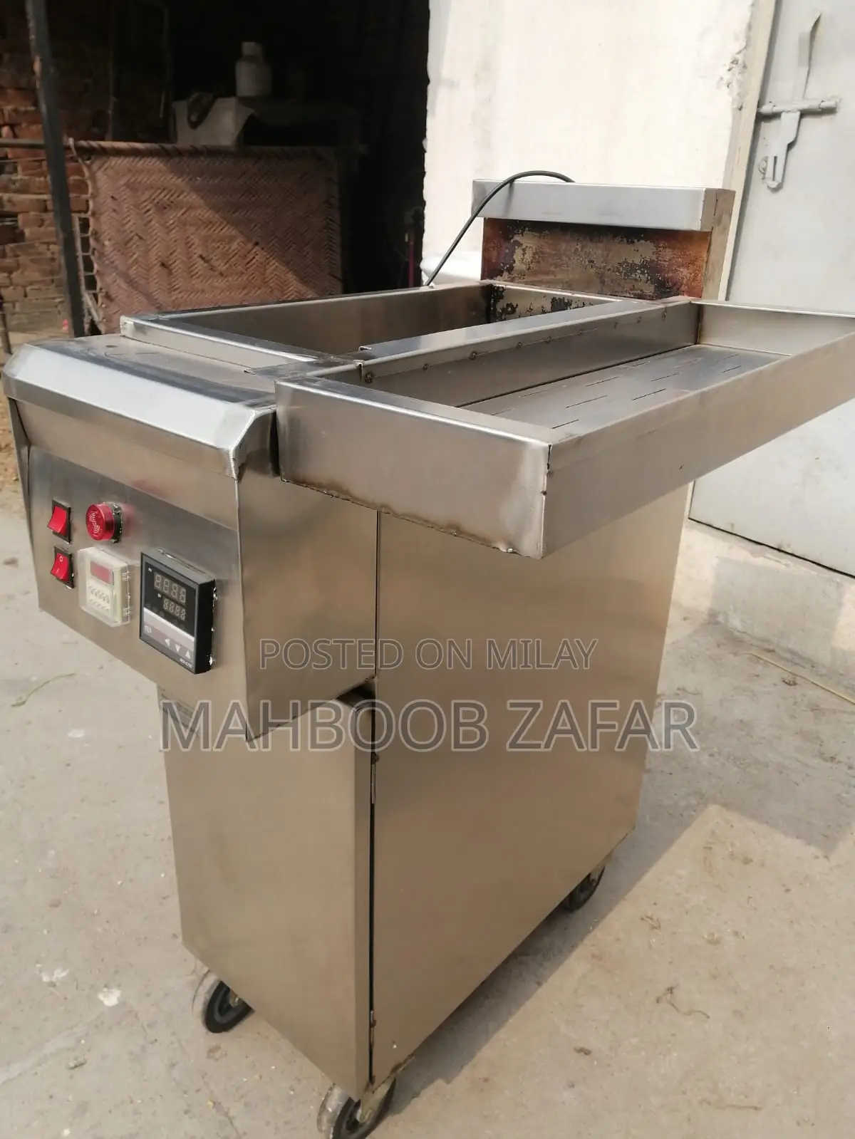16 Liter Automatic Fryer Ss With Accessories