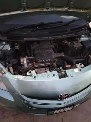 Toyota Belta 2006 Green