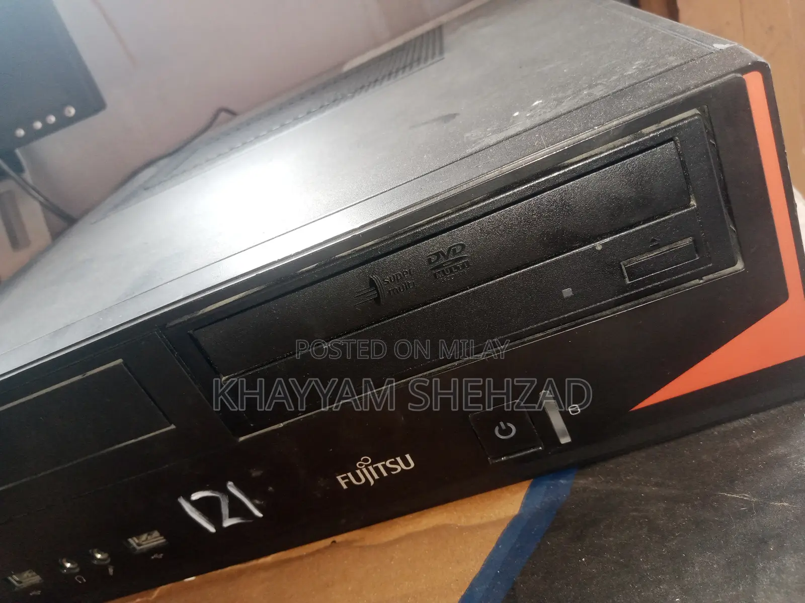 Desktop Computer Fujitsu Celsius H970 8GB Intel Core I3 HDD 500GB