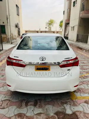 Toyota Corolla 2017 White