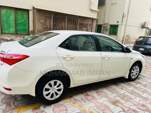 Toyota Corolla 2017 White