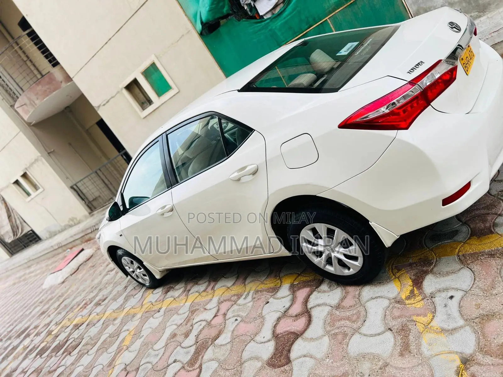 Toyota Corolla 2017 White