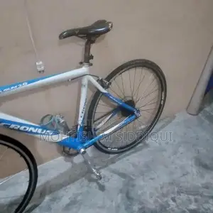 Cronus Medium 3.0 Lightweight Alloy Road Racing Bicycle