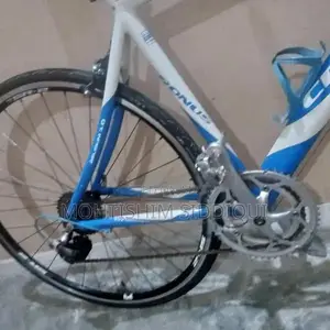 Cronus Medium 3.0 Lightweight Alloy Road Racing Bicycle