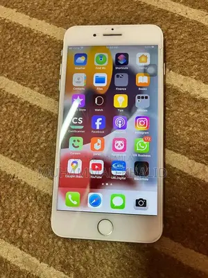 iPhone 7 Plus Smartphone - Excellent Condition 100% Battery