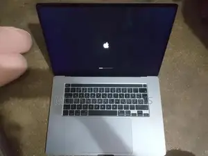 Photo - Apple MacBook Pro 2019 16" - High-Performance Laptop