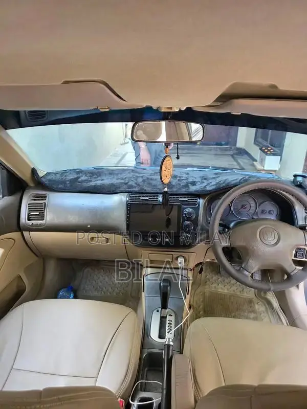 Honda Civic EXi 2004 Automatic Sedan