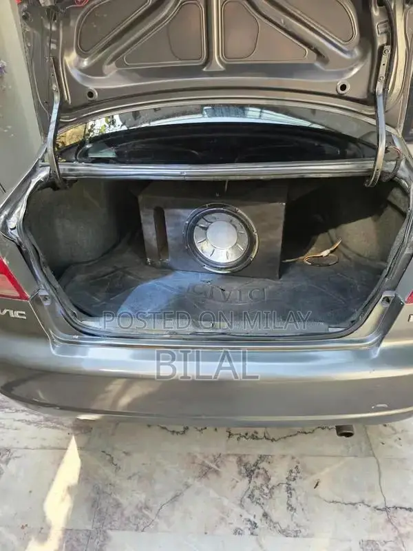 Honda Civic EXi 2004 Automatic Sedan