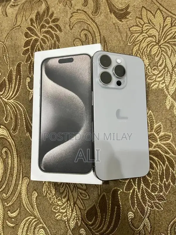 Apple iPhone 15 Pro Unlocked Excellent Condition