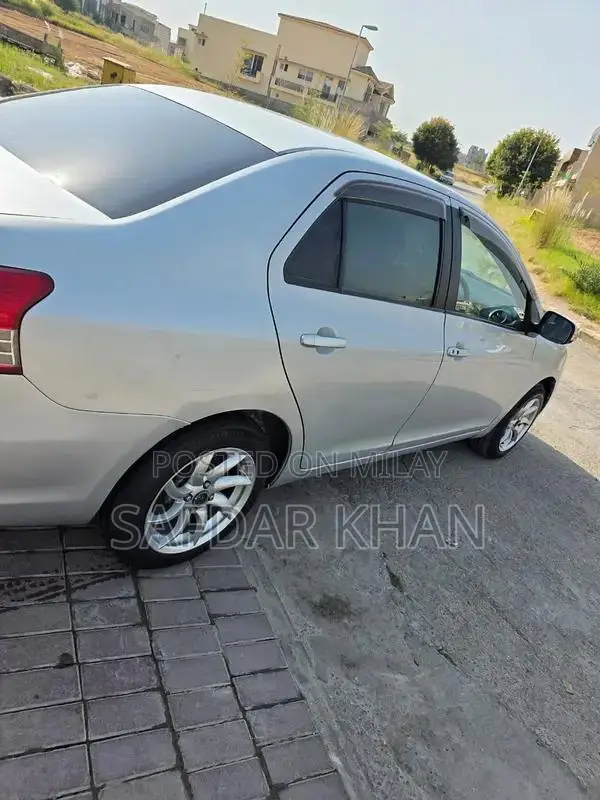 Toyota Belta G 1.3 Sedan - Reliable Compact Car