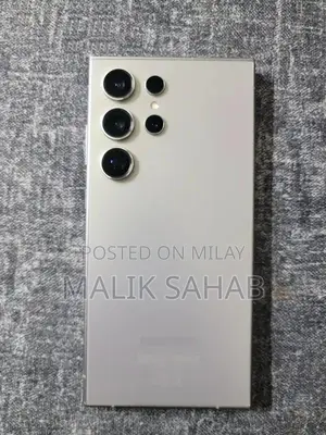 Samsung Galaxy S24 Ultra 5G Smartphone