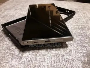 Samsung Galaxy S24 Ultra 5G Smartphone