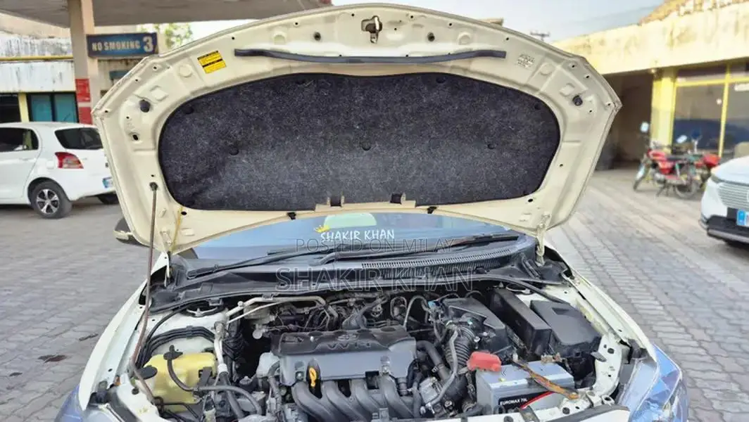 Toyota Corolla Gli Sedan 2014 - Well-Maintained Upgrade