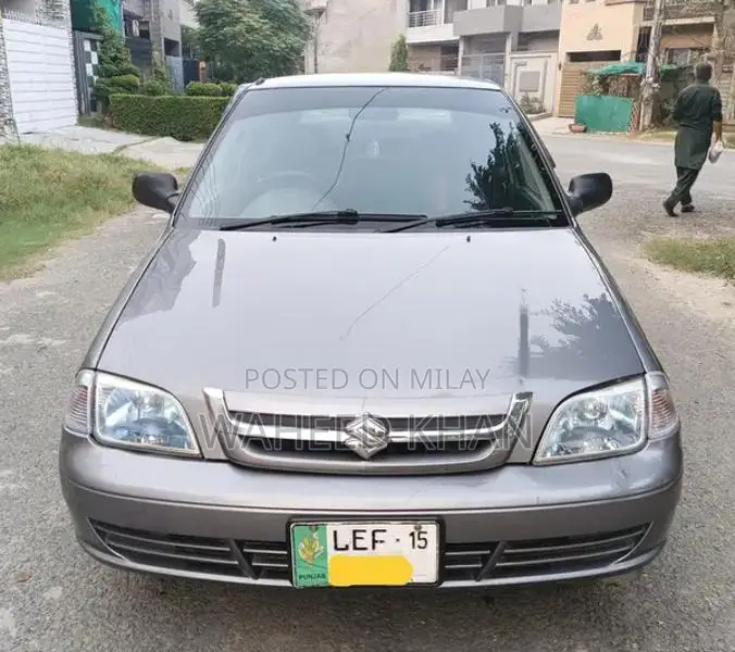 Suzuki Cultus 2015 Sedan - Second Owner, Low Mileage