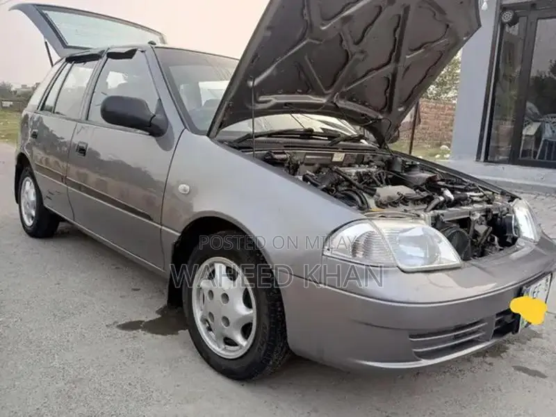 Suzuki Cultus 2015 Sedan - Second Owner, Low Mileage