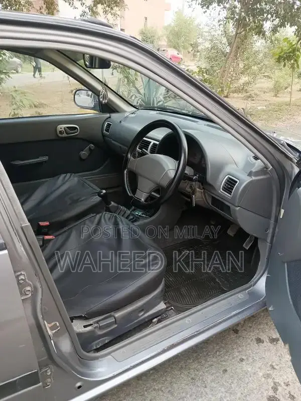 Suzuki Cultus 2015 Sedan - Second Owner, Low Mileage
