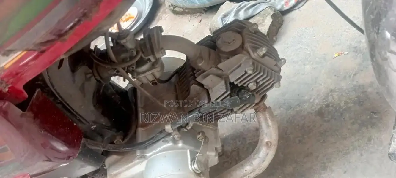 Road Prince 70cc Motorcycle - Compact City Commuter