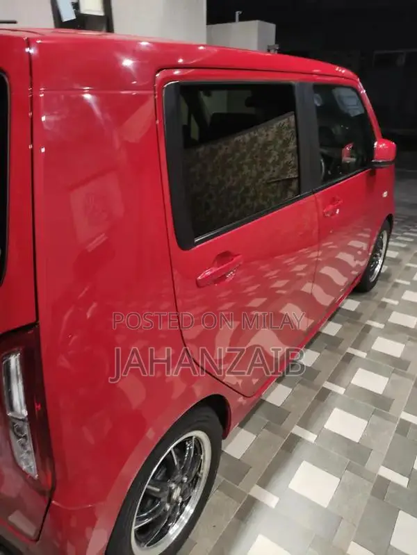 Honda N-WGN G Compact Hatchback - Excellent Condition