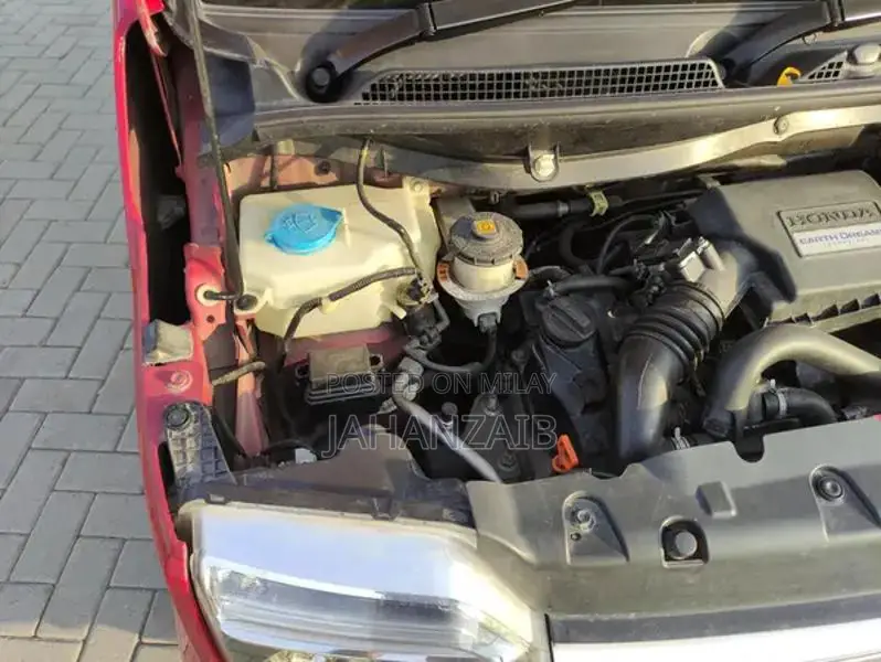 Honda N-WGN G Compact Hatchback - Excellent Condition