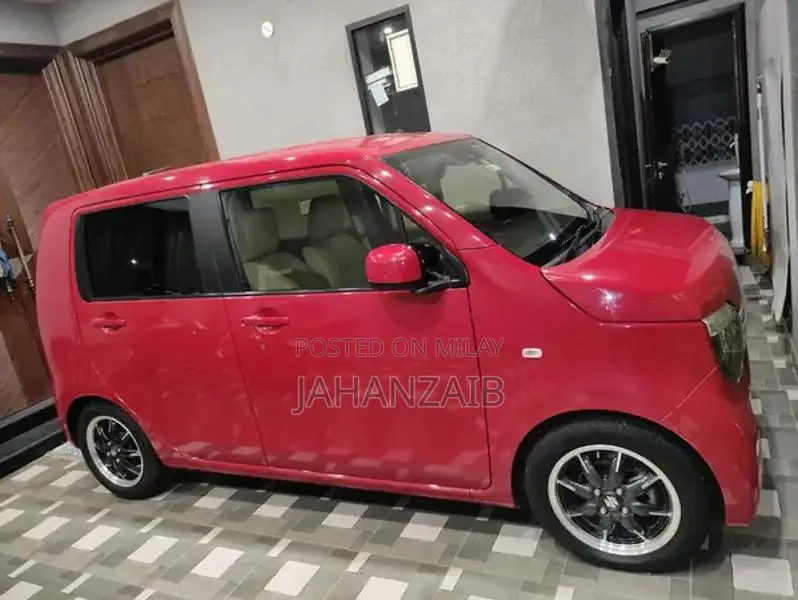 Honda N-WGN G Compact Hatchback - Excellent Condition