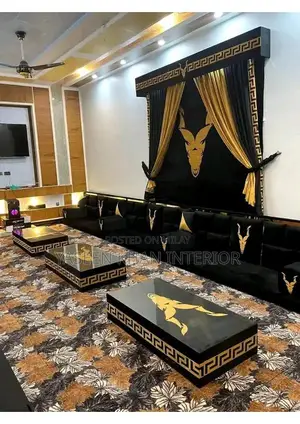 Custom Arabic Style Majlis Sofa - Traditional Seating Solution