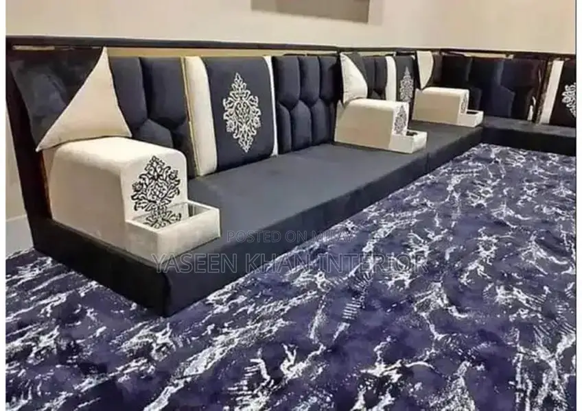 Custom Arabic Style Majlis Sofa - Traditional Seating Solution