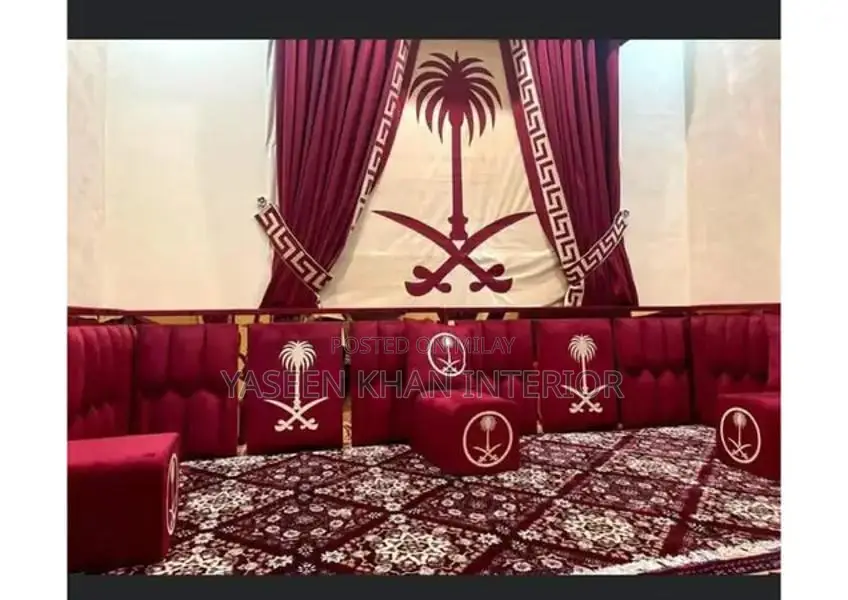 Custom Arabic Style Majlis Sofa - Traditional Seating Solution