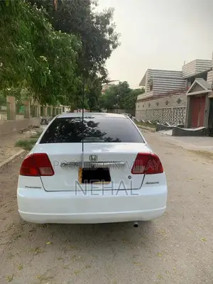 Honda Civic VTi Automatic Sedan 2002 Model