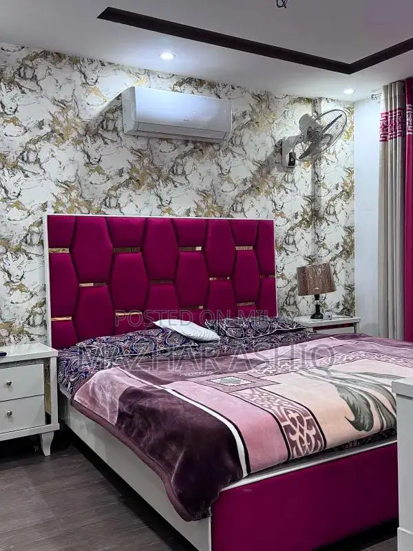 Daily Basis Short Stay Apartment with Bedroom and Amenities