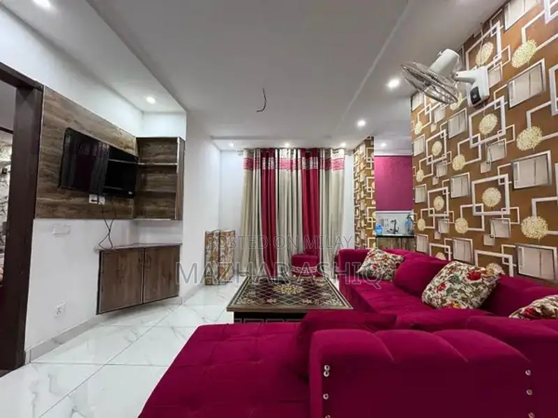 Daily Basis Short Stay Apartment with Bedroom and Amenities