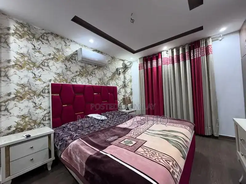 Daily Basis Short Stay Apartment with Bedroom and Amenities