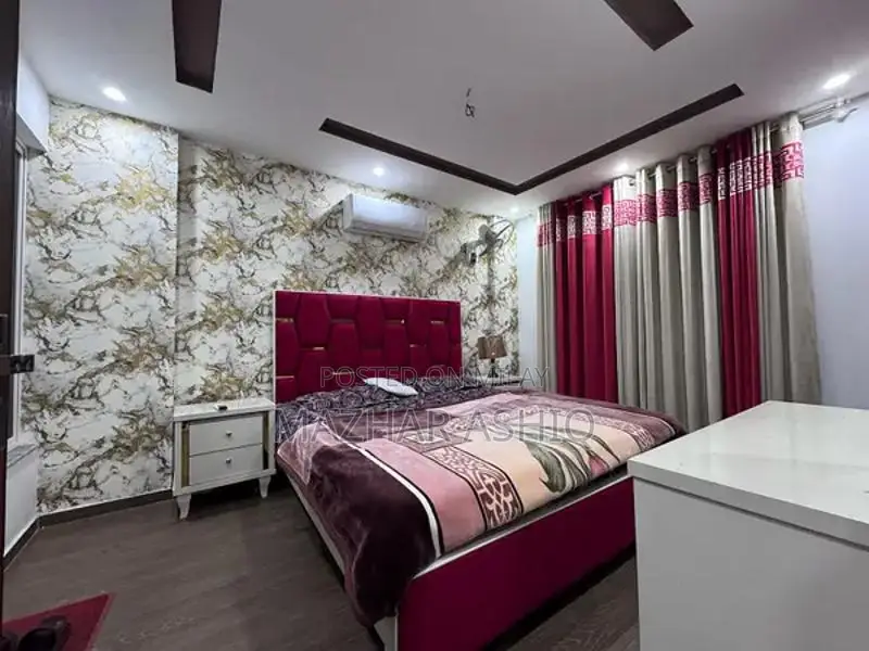 Daily Basis Short Stay Apartment with Bedroom and Amenities