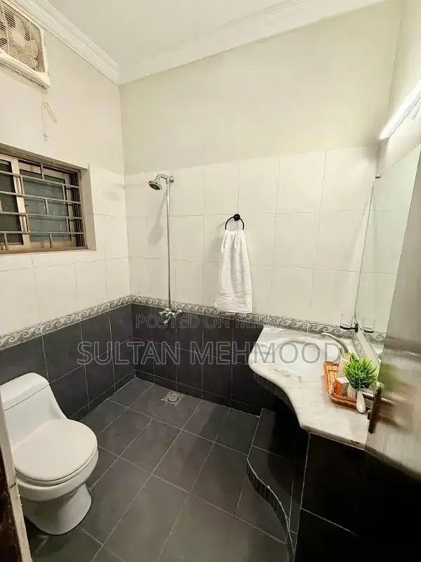 Fully Furnished 1-Bedroom Apartment in Bahria Town