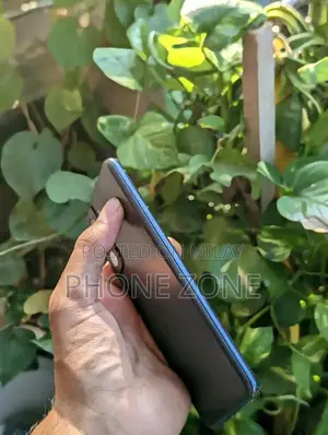 5G Dual SIM Smartphone with High Performance