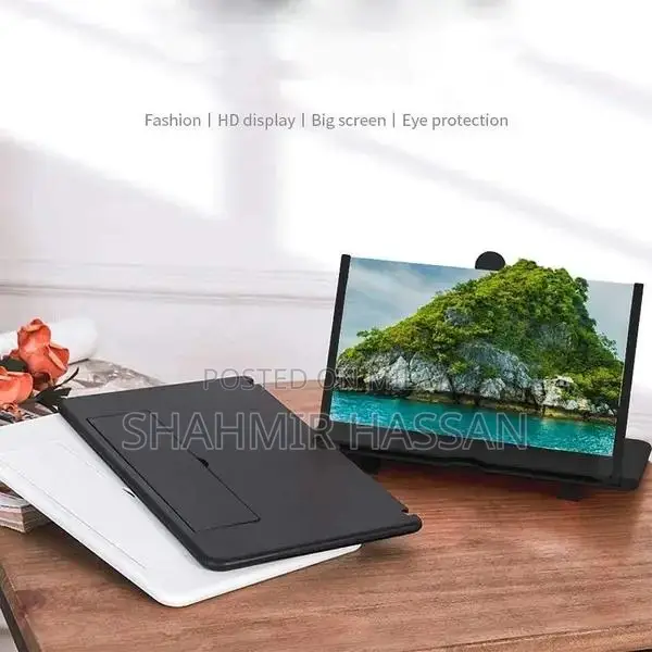 Portable Video Screen Amplifier - Black Plastic Magnifier