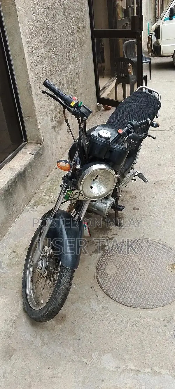 Ravi 125cc Motorcycle in Good Condition
