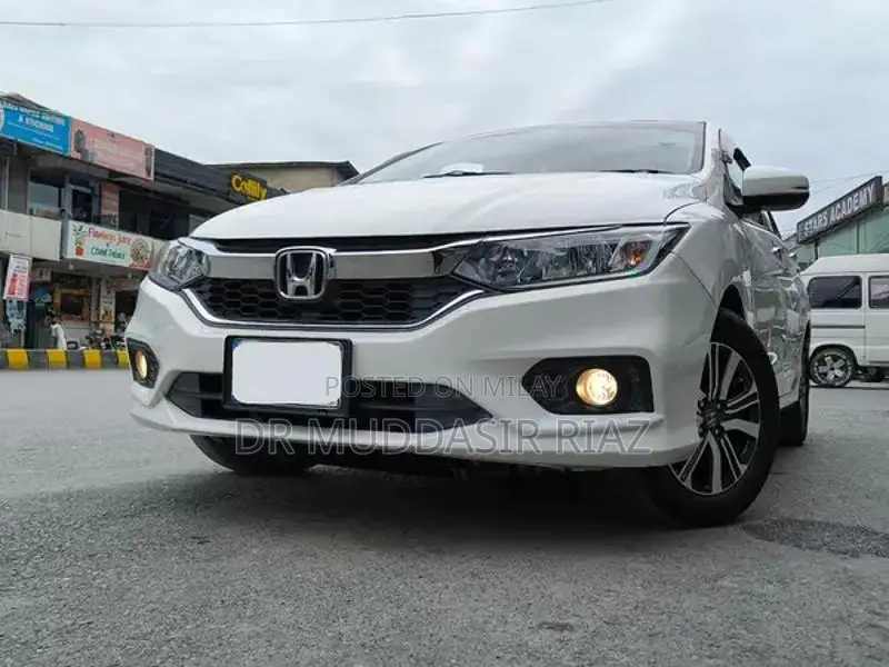 Honda City Aspire 1.5 Automatic Sedan - Low Mileage Local Car