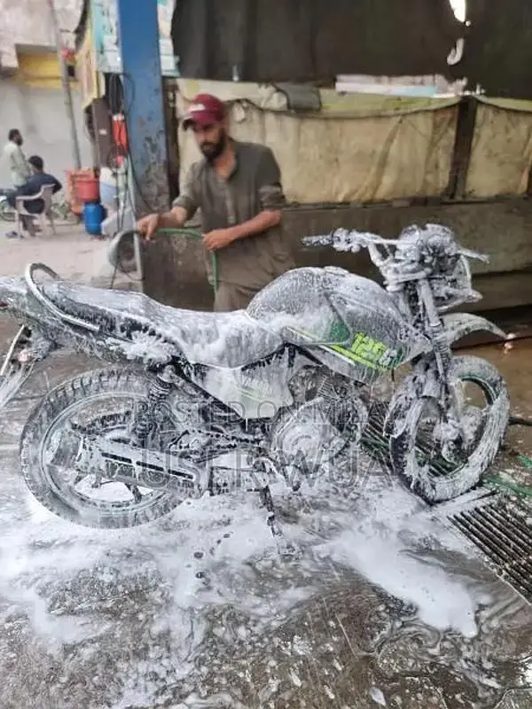 Yamaha YBR 125G Motorcycle in Excellent Condition