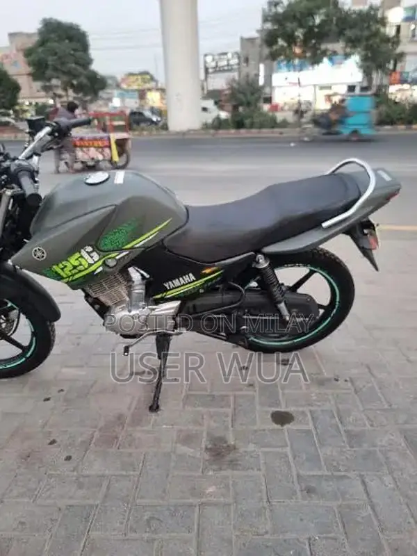 Yamaha YBR 125G Motorcycle in Excellent Condition