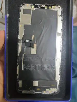 Original iPhone 13 and XS Display Panel Replacement