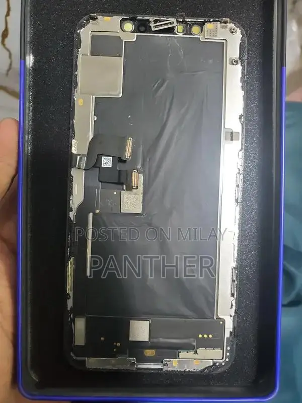 Original iPhone 13 and XS Display Panel Replacement