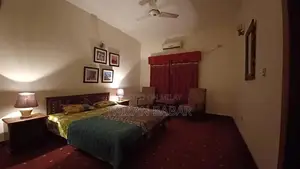 Spacious 1 Kanal Fully Furnished Residential House