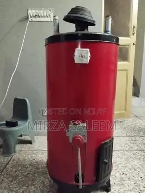 Photo - Used 20 Gallon Water Storage Geyser Appliance