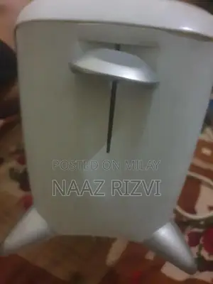 Shinon Toaster - Compact Kitchen Appliance