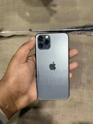 Apple iPhone 11 Pro 256GB Dual SIM Smartphone