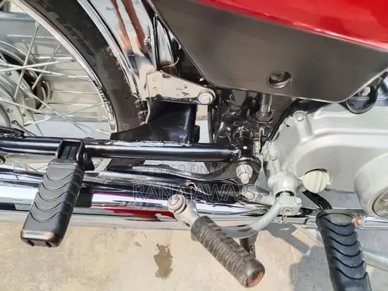 Honda CD 70 Motorcycle 2025 Model Compact Urban Commuter