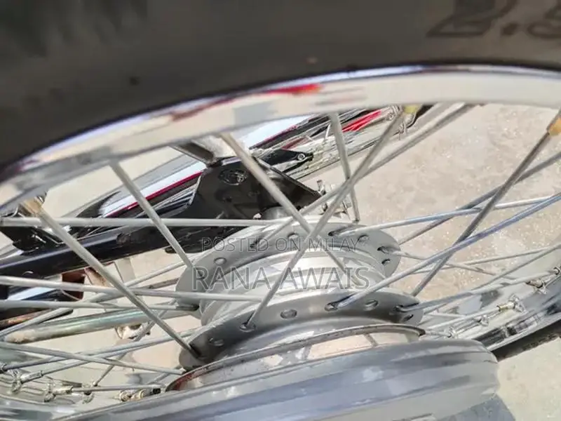 Honda CD 70 Motorcycle 2025 Model Compact Urban Commuter