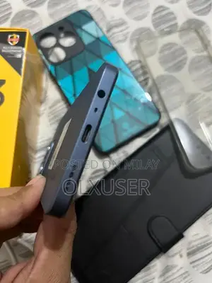 8/128 GB Mid-Range Smartphone with Minimal Usage