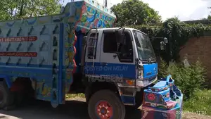 Euro Turbo 10-Wheeler Intercooler Dumper Truck